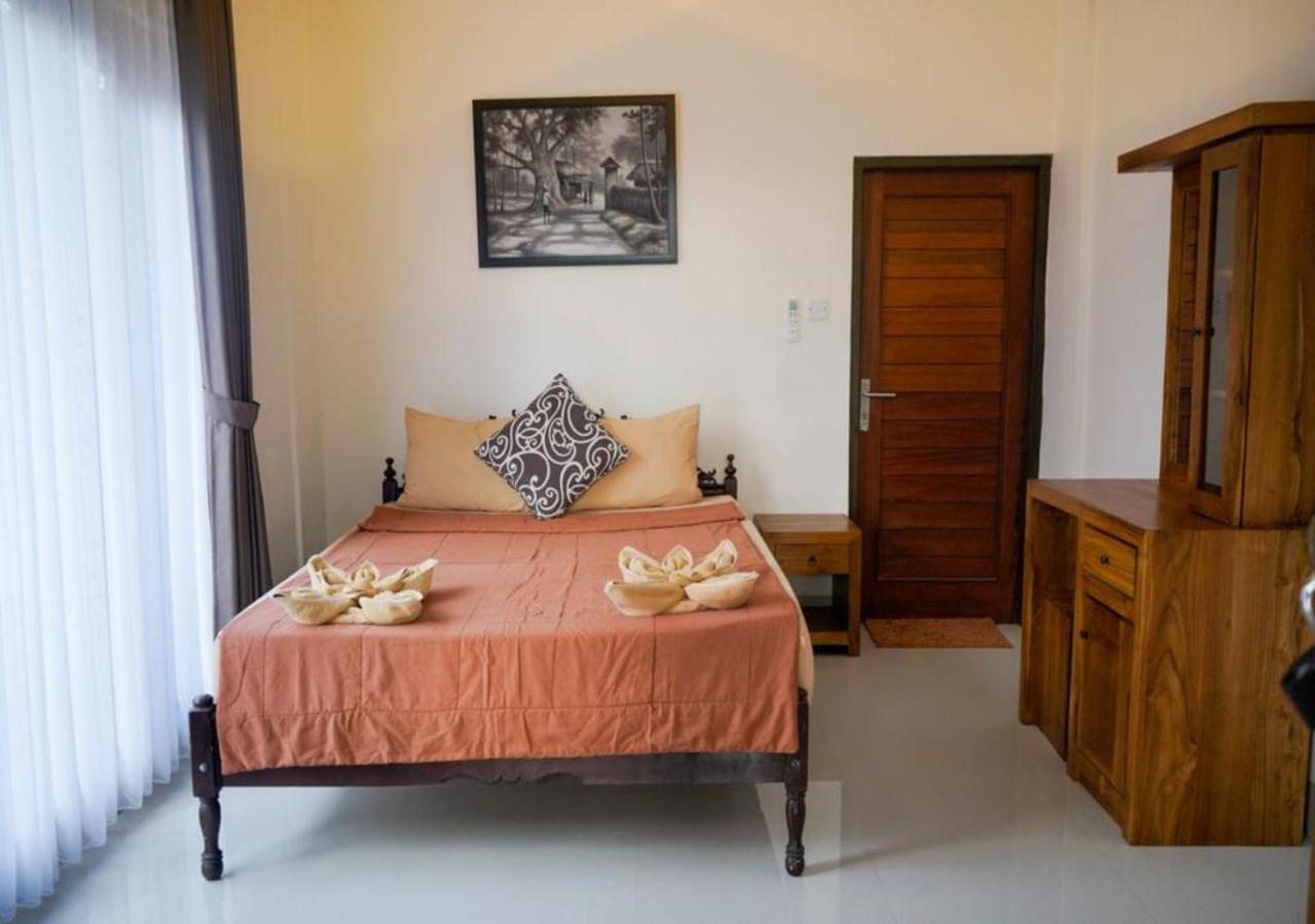 Adipana Bungalow-Balinese Room อูบุด ภายนอก รูปภาพ