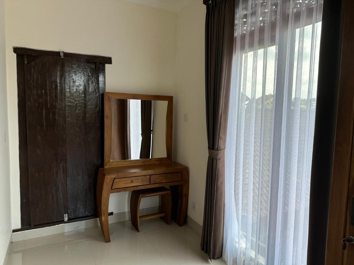 Adipana Bungalow-Balinese Room อูบุด ภายนอก รูปภาพ
