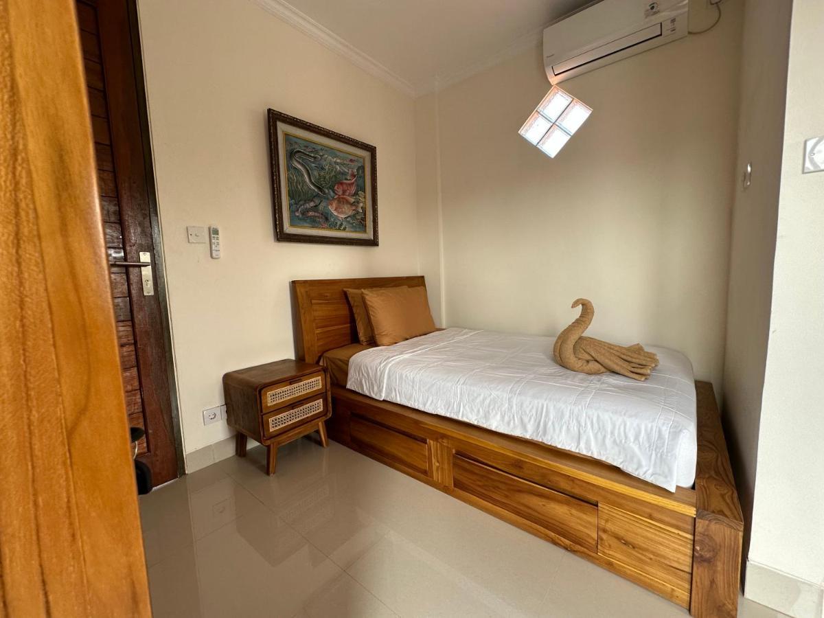 Adipana Bungalow-Balinese Room อูบุด ภายนอก รูปภาพ