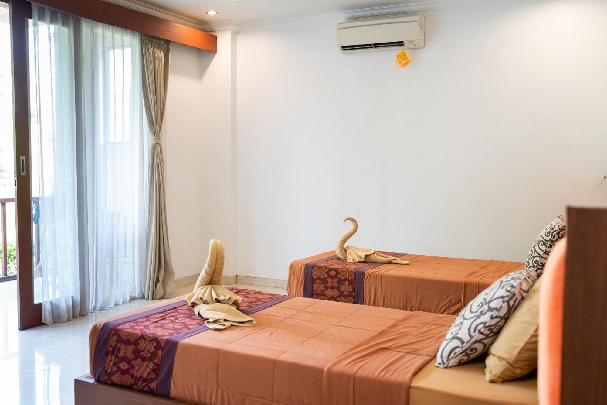 Adipana Bungalow-Balinese Room อูบุด ภายนอก รูปภาพ